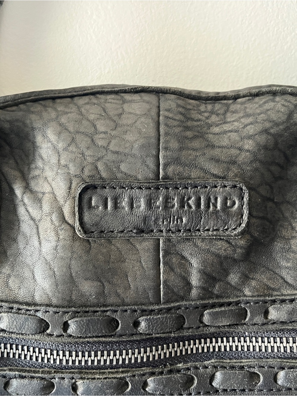 Liebeskind Berlin Black Leather Shoulder Bag - Picture 2 of 12